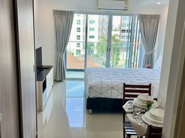 Студия Кондо в аренду в Sea Saran Condominium, Bang Sare