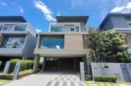 4 bedroom House for sale in Nonthaburi, Thailand