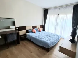 1 Schlafzimmer Wohnung zu vermieten im Noble Reveal, Phra Khanong Nuea