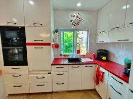 4 спален Вилла на продажу в Hua Hin Laguna, Нонг Кае