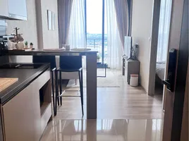 1 Bedroom Condo for rent at Oka Haus, Khlong Tan