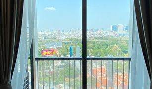 2 Bedrooms Condo for sale in Lumphini, Bangkok Life One Wireless