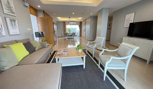 3 Schlafzimmern Appartement zu verkaufen in Thung Mahamek, Bangkok Esmeralda Apartments