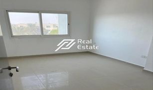3 Bedrooms Apartment for sale in Al Reef Downtown, Abu Dhabi Tower 32