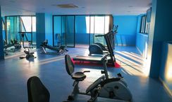 Fotos 2 of the Fitnessstudio at Renova Residence Chidlom