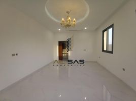 5 Schlafzimmer Villa zu verkaufen im Al Yasmeen 1, Al Yasmeen