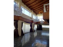 3 Schlafzimmer Wohnung zu verkaufen im Incredible Centrally Located Penthouse, Quito, Quito, Pichincha