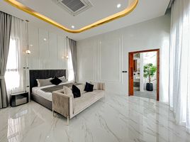 4 Schlafzimmer Villa zu vermieten im The Menara Hills, Si Sunthon, Thalang, Phuket