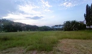 N/A Grundstück zu verkaufen in Cha-Am, Phetchaburi Palm Hills Golf Club and Residence