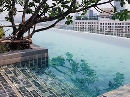 1 Bedroom Condo for sale at The Lofts Ekkamai, Phra Khanong