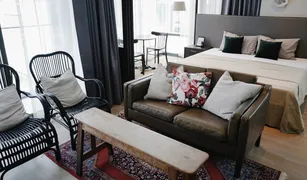 1 Bedroom Condo for sale in Suriyawong, Bangkok Ashton Silom
