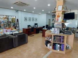 3 Bedroom Shophouse for sale in Phuket, Choeng Thale, Thalang, Phuket