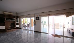 3 Bedrooms Villa for sale in Hua Hin City, Hua Hin Paradise Village