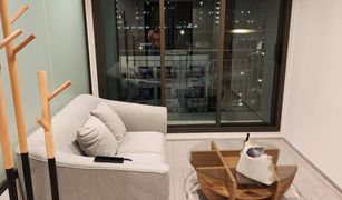 2 Bedrooms Condo for sale in Talat Phlu, Bangkok Life Sathorn Sierra