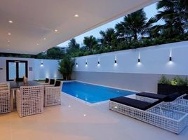 4 Schlafzimmer Villa zu verkaufen im Pool Villa Pratumnak Hill, Nong Prue, Pattaya
