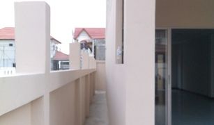 3 Bedrooms Townhouse for sale in Nong Khaem, Bangkok Arunthong 3