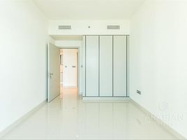 1 Bedroom Apartment for sale at Marina Vista, EMAAR Beachfront