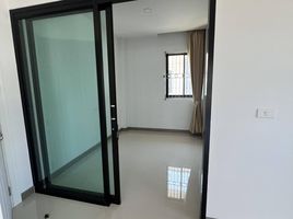 3 Bedroom Villa for sale at Netprapai Village, Nong Waeng, Mueang Roi Et