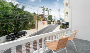 2 Schlafzimmern Haus zu verkaufen in Karon, Phuket 