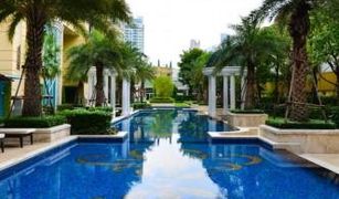 曼谷 Khlong Toei Nuea Royce Private Residences 2 卧室 公寓 售 