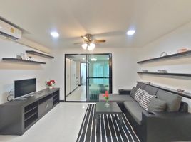 1 Bedroom Condo for rent at ITF Silom Palace, Suriyawong