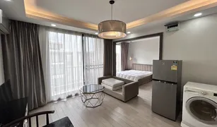 Кондо, Студия на продажу в Chang Phueak, Чианг Маи The 8 Condominium