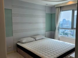 2 спален Кондо в аренду в Belle Grand Rama 9, Huai Khwang