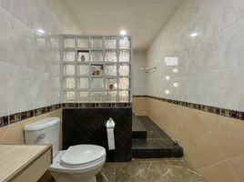 3 спален Дом на продажу в The Royal Park Hill, Nong Prue, Паттайя