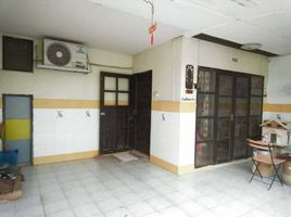 3 Schlafzimmer Reihenhaus zu verkaufen im Baan Temrak, Bang Khu Rat