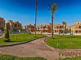 6 Bedroom House for sale at Maxim, The 1st Settlement, New Cairo City