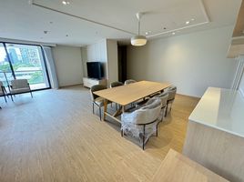 3 Schlafzimmer Wohnung zu vermieten im Tipamas Suites, Thung Mahamek