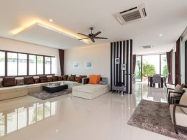 2 Bedroom Villa for sale at The Regent Pool Villa, Kamala