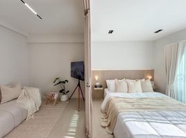 1 спален Квартира на продажу в Seven Stars Condominium, Chang Phueak