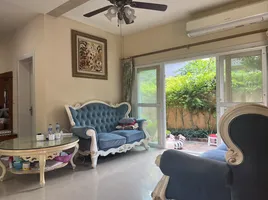 5 Bedroom House for sale at Silk Road Place, Huai Yai, Pattaya