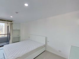 1 спален Кондо на продажу в Asoke Towers, Khlong Toei Nuea