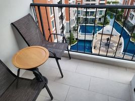 1 спален Кондо в аренду в Espana Condo Resort Pattaya, Nong Prue