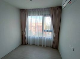 2 Schlafzimmer Wohnung zu verkaufen im Life Sathorn Sierra, Talat Phlu