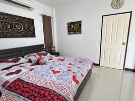 3 Schlafzimmer Villa zu verkaufen im Phanason Private Home (Kathu), Kathu