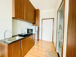 Studio Appartement zu verkaufen im The Bell Condominium, Chalong