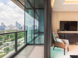 1 Schlafzimmer Wohnung zu vermieten im Sindhorn Tonson , Lumphini