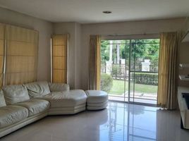 3 Schlafzimmer Villa zu verkaufen im Siwalee Ratchaphruk Chiangmai, Mae Hia, Mueang Chiang Mai, Chiang Mai