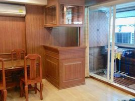 1 Schlafzimmer Wohnung zu verkaufen im Diamond Tower, Si Lom, Bang Rak