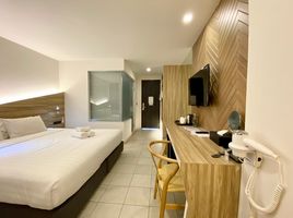 39 Bedroom Hotel for sale in Rimping Supermarket - Nawarat Branch, Wat Ket, Chang Khlan