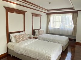 3 Bedroom Condo for rent at Sethiwan Mansion , Khlong Tan Nuea, Watthana, Bangkok