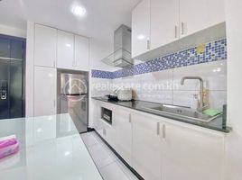 1 Schlafzimmer Appartement zu vermieten im BKK3 | Furnished 1BR Serviced Apartment For Rent $650 (65sqm) With Gym, Pool, Steam, Sauna, Boeng Keng Kang Ti Bei