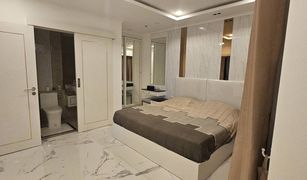 2 Bedrooms Condo for sale in Nong Prue, Pattaya The Empire Tower Pattaya