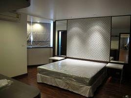 3 Schlafzimmer Appartement zu vermieten im President Park Sukhumvit 24, Khlong Tan