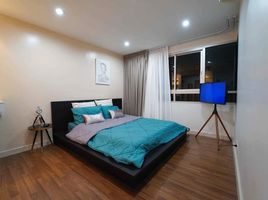 1 Schlafzimmer Wohnung zu vermieten im The Clover, Khlong Tan Nuea