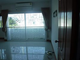 3 Bedroom Townhouse for sale at Baan Silarom, Samet