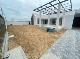 4 Bedroom Villa for rent at iBreeze View Pool Villa, Thap Tai